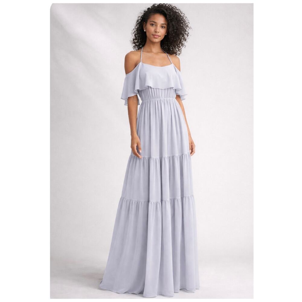 White by Vera Wang NWT 12 Tiered Maxi Gown Off Shoulder Bridesmaid VW360527 Fog